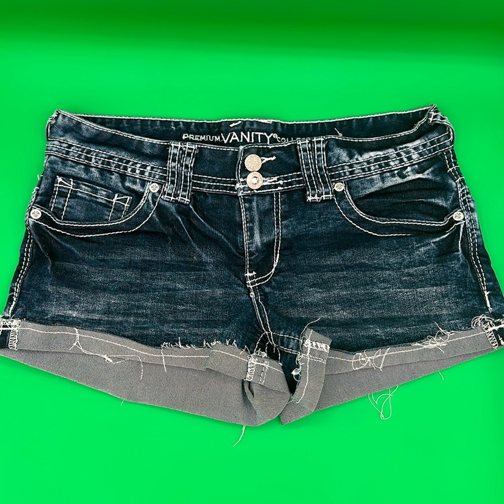 Premium Vanity Juniors Jean Shorts Size 27